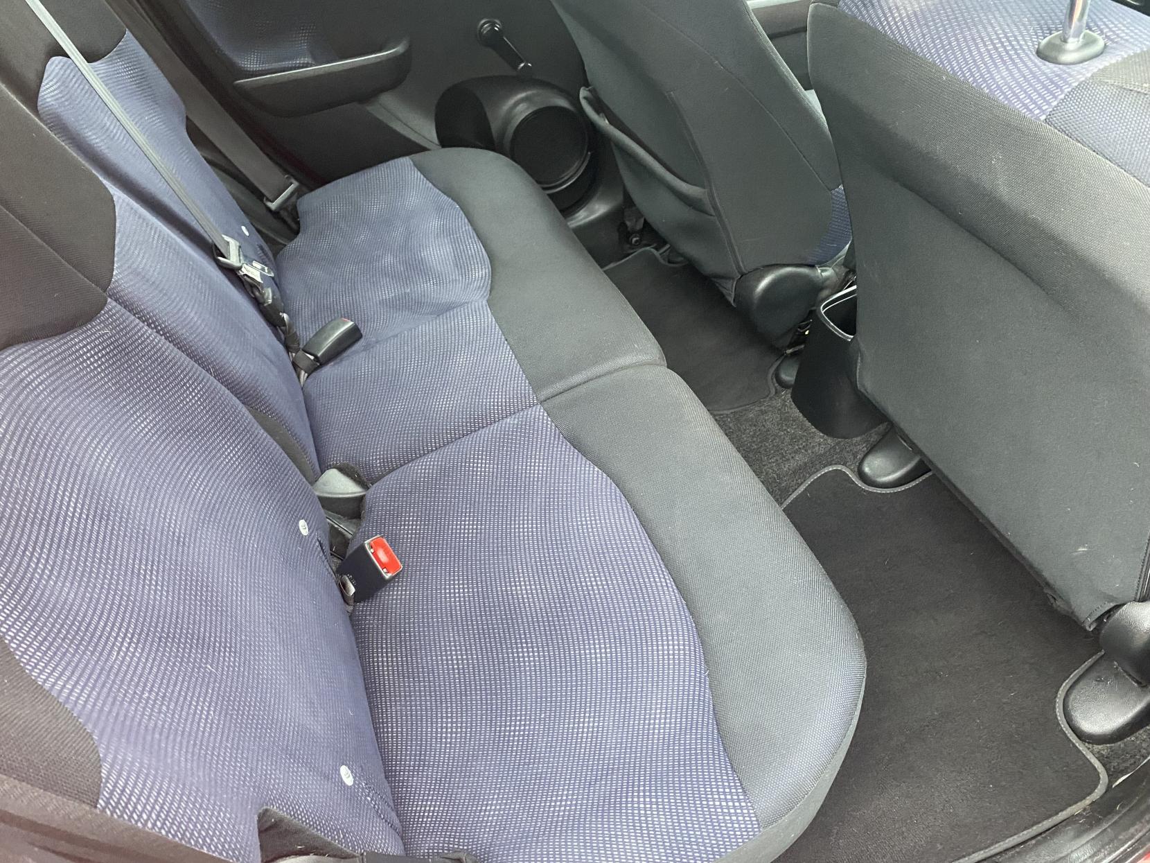 Honda Jazz 1.2 i-VTEC S Hatchback 5dr Petrol Manual Euro 5 (A/C) (90 ps)