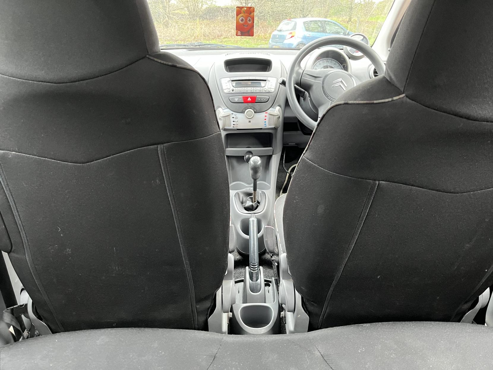 Citroen C1 1.0i VTR Hatchback 5dr Petrol Manual Euro 4 (68 ps)