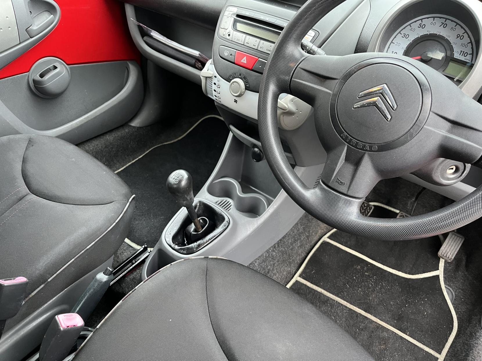 Citroen C1 1.0i VTR Hatchback 5dr Petrol Manual Euro 4 (68 ps)