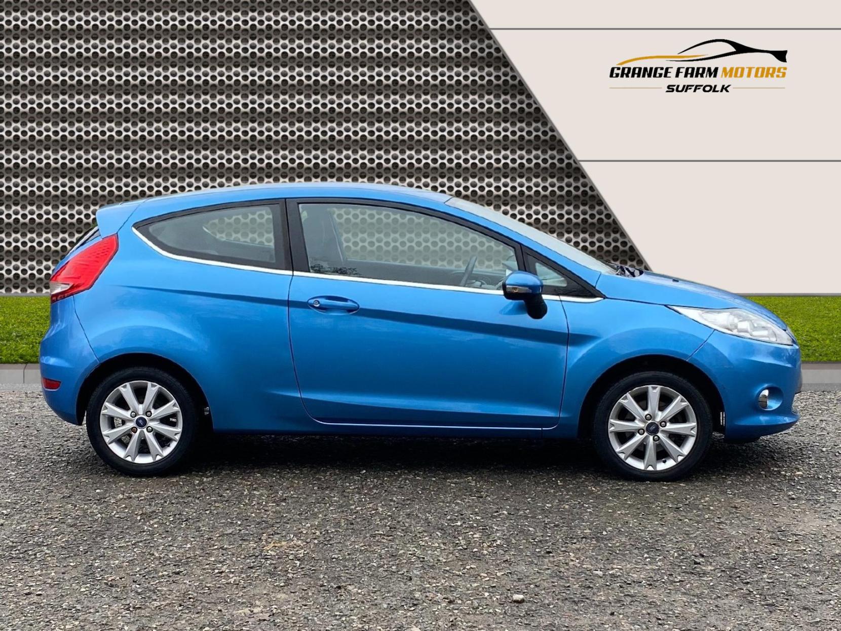 Ford Fiesta 1.25 Zetec Hatchback 3dr Petrol Manual (133 g/km, 81 bhp)