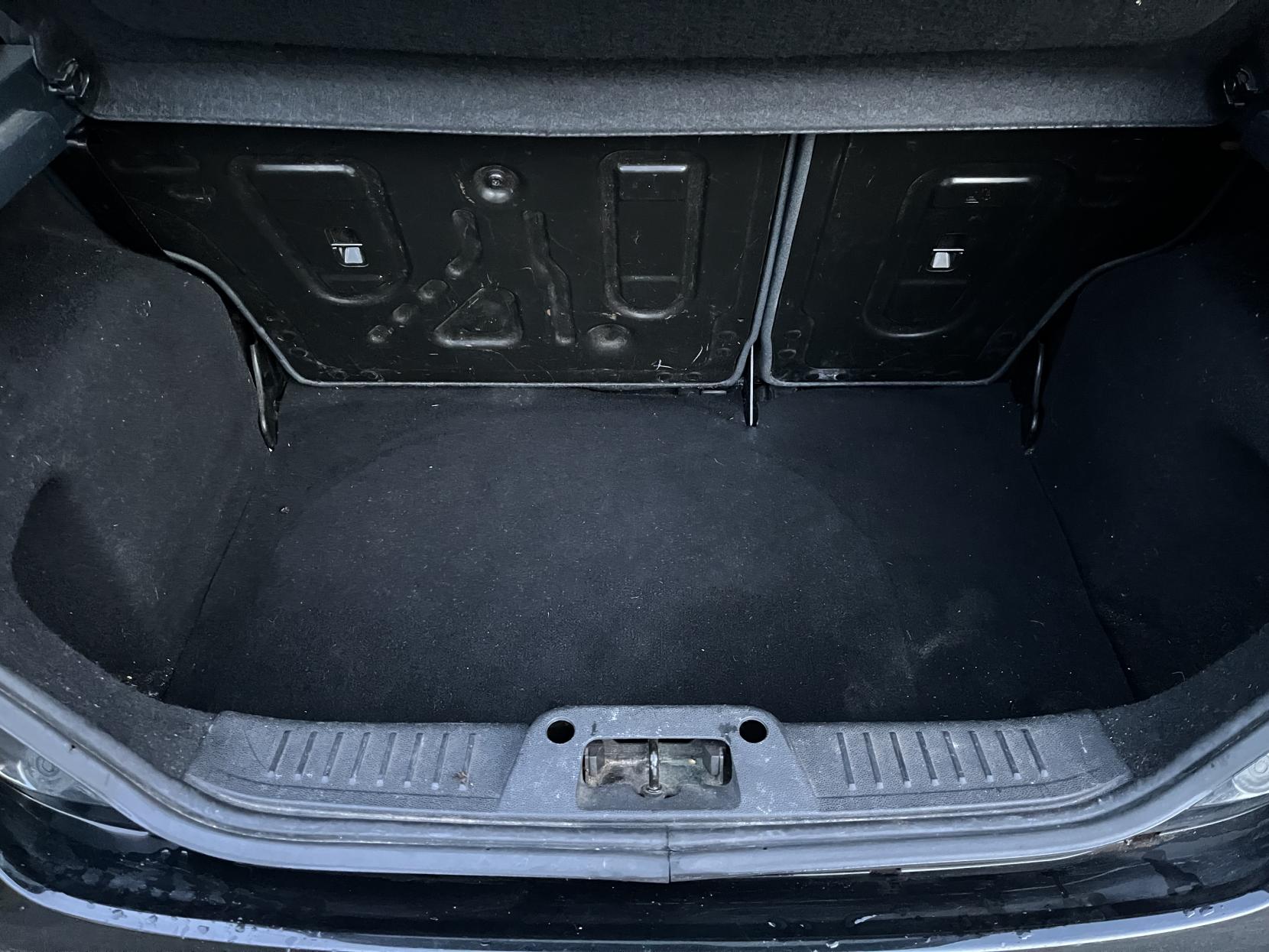 Ford Fiesta 1.25 Zetec Hatchback 3dr Petrol Manual (133 g/km, 81 bhp)