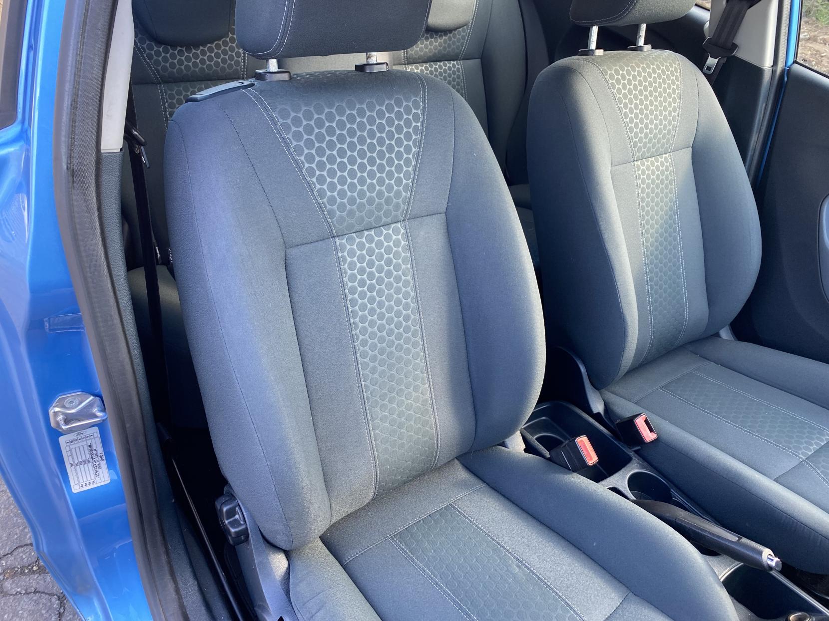 Ford Fiesta 1.25 Zetec Hatchback 3dr Petrol Manual (133 g/km, 81 bhp)