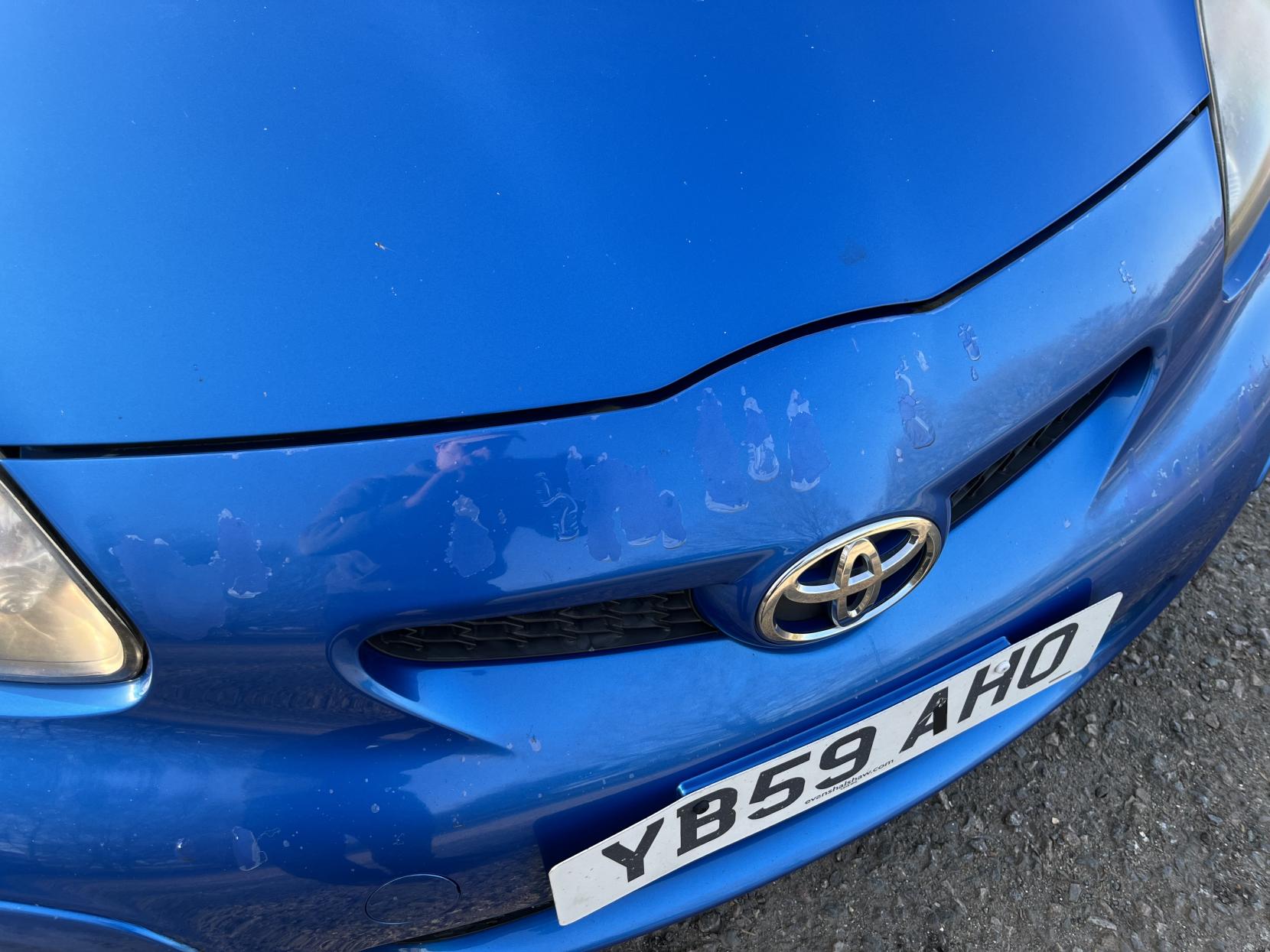 Toyota AYGO 1.0 VVT-i Blue Hatchback 3dr Petrol Manual Euro 4 (67 bhp)