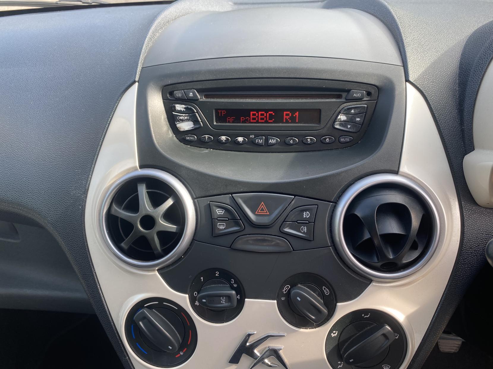 Ford Ka 1.2 Zetec Hatchback 3dr Petrol Manual Euro 4 (69 ps)