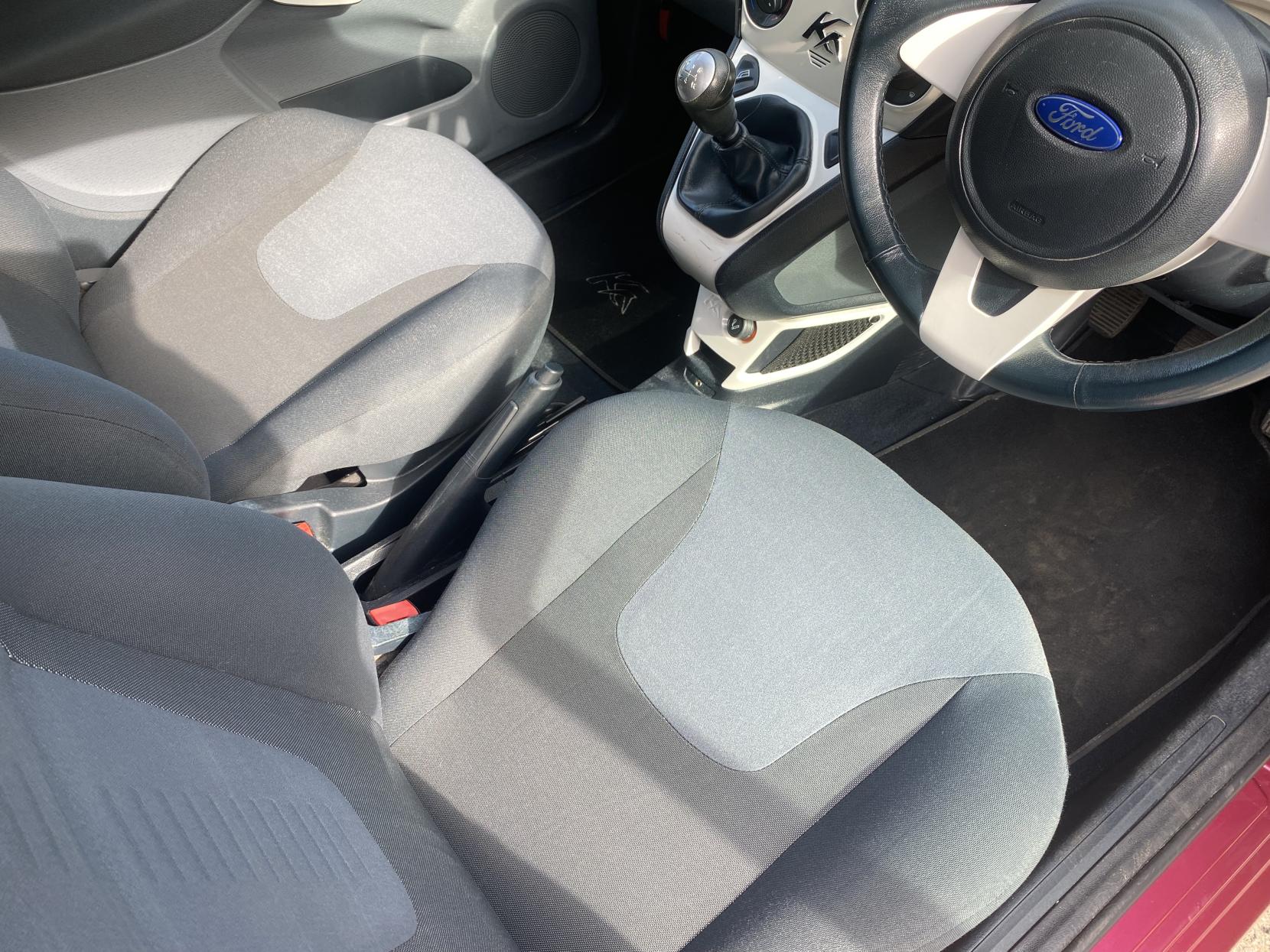 Ford Ka 1.2 Zetec Hatchback 3dr Petrol Manual Euro 4 (69 ps)