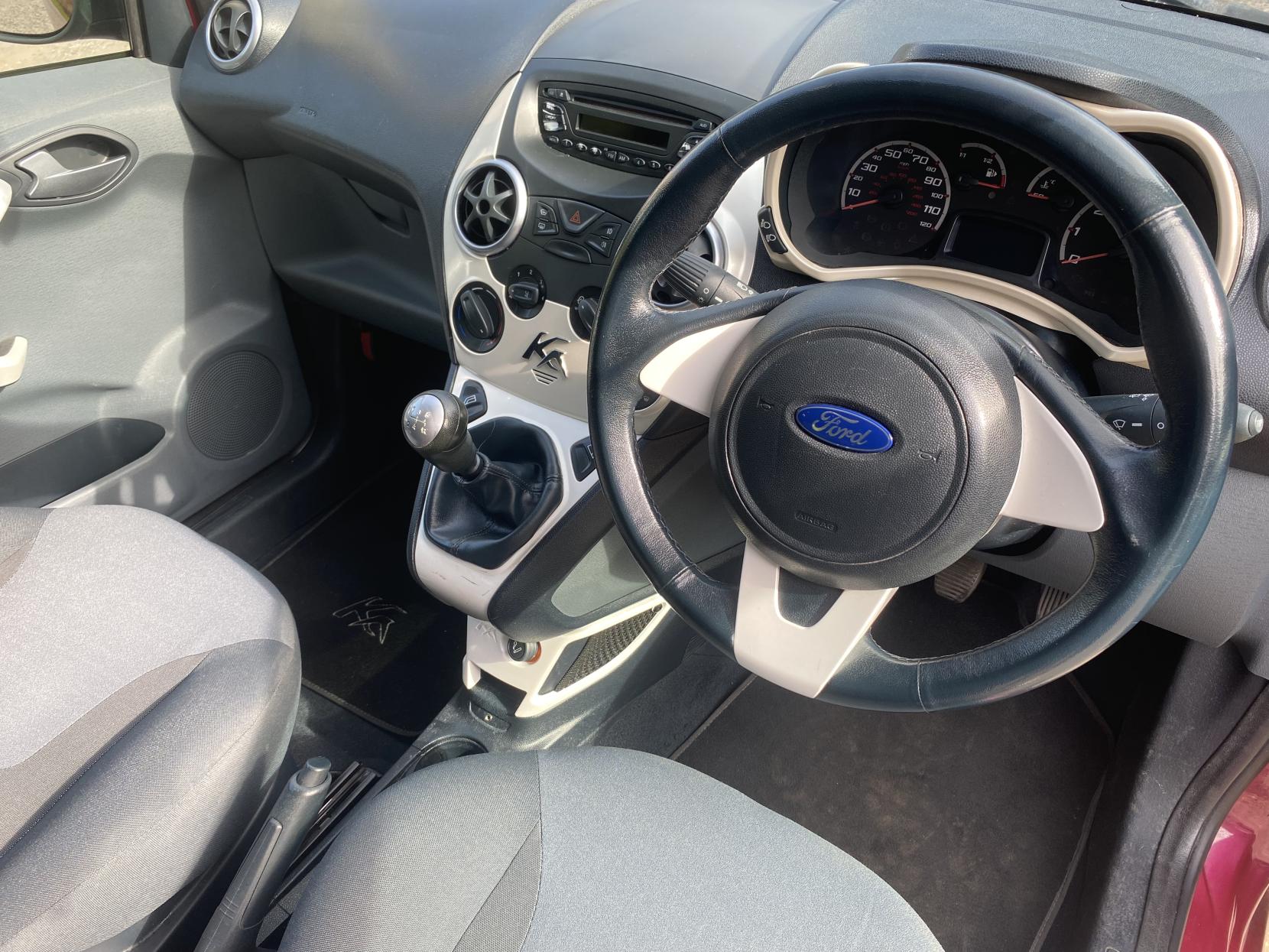 Ford Ka 1.2 Zetec Hatchback 3dr Petrol Manual Euro 4 (69 ps)
