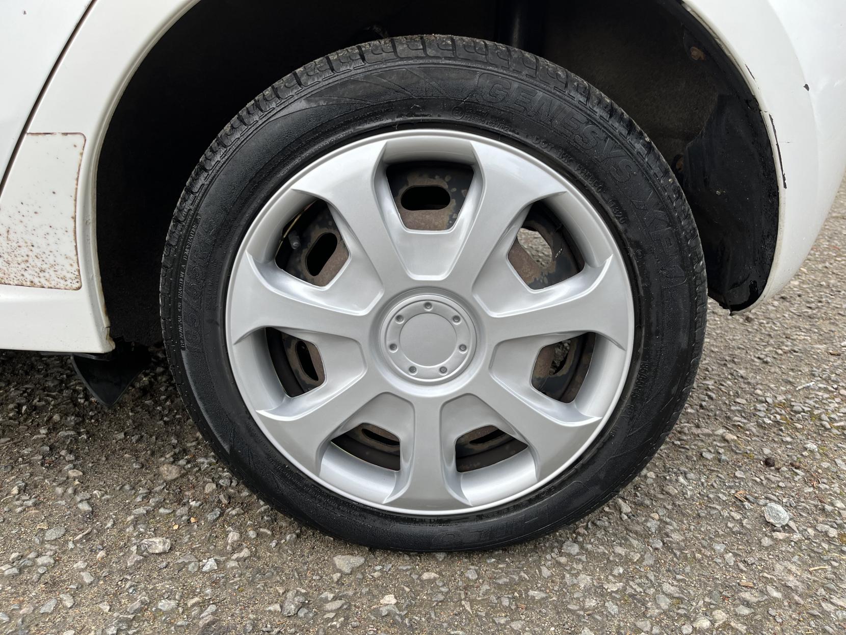 Mazda Mazda2 1.3 TS Hatchback 5dr Petrol Manual Euro 5 (a/c) (75 ps)