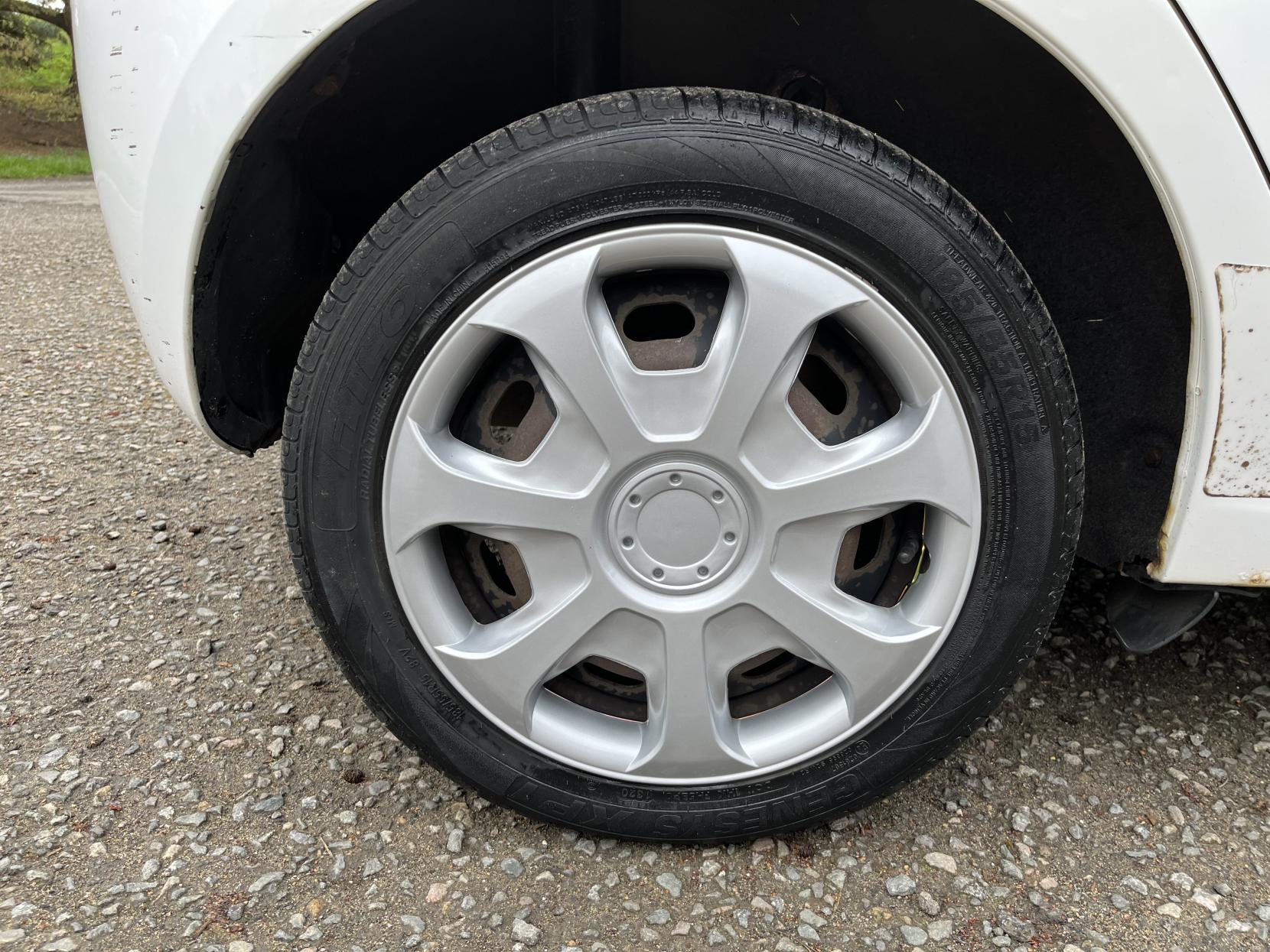 Mazda Mazda2 1.3 TS Hatchback 5dr Petrol Manual Euro 5 (a/c) (75 ps)