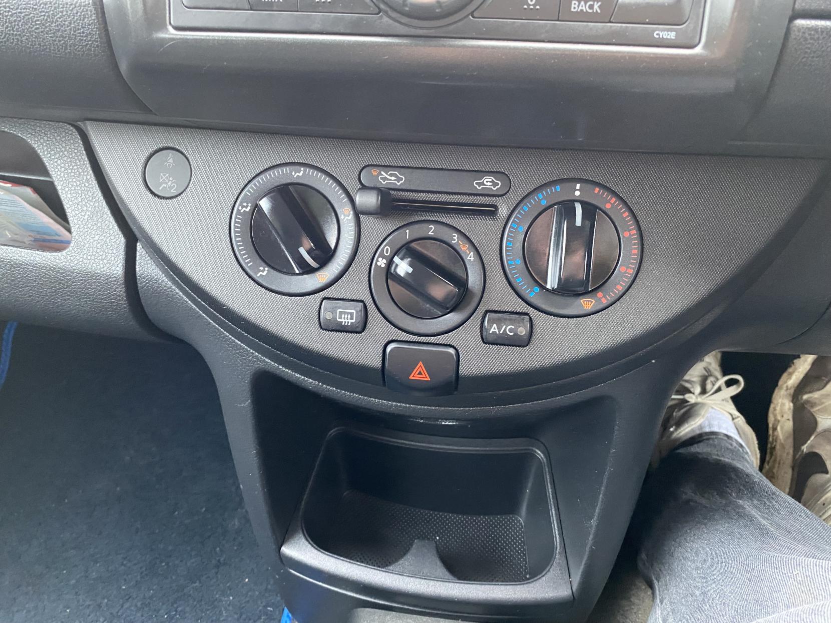 Nissan Note 1.4 16V Acenta Hatchback 5dr Petrol Manual Euro 4 (88 ps)