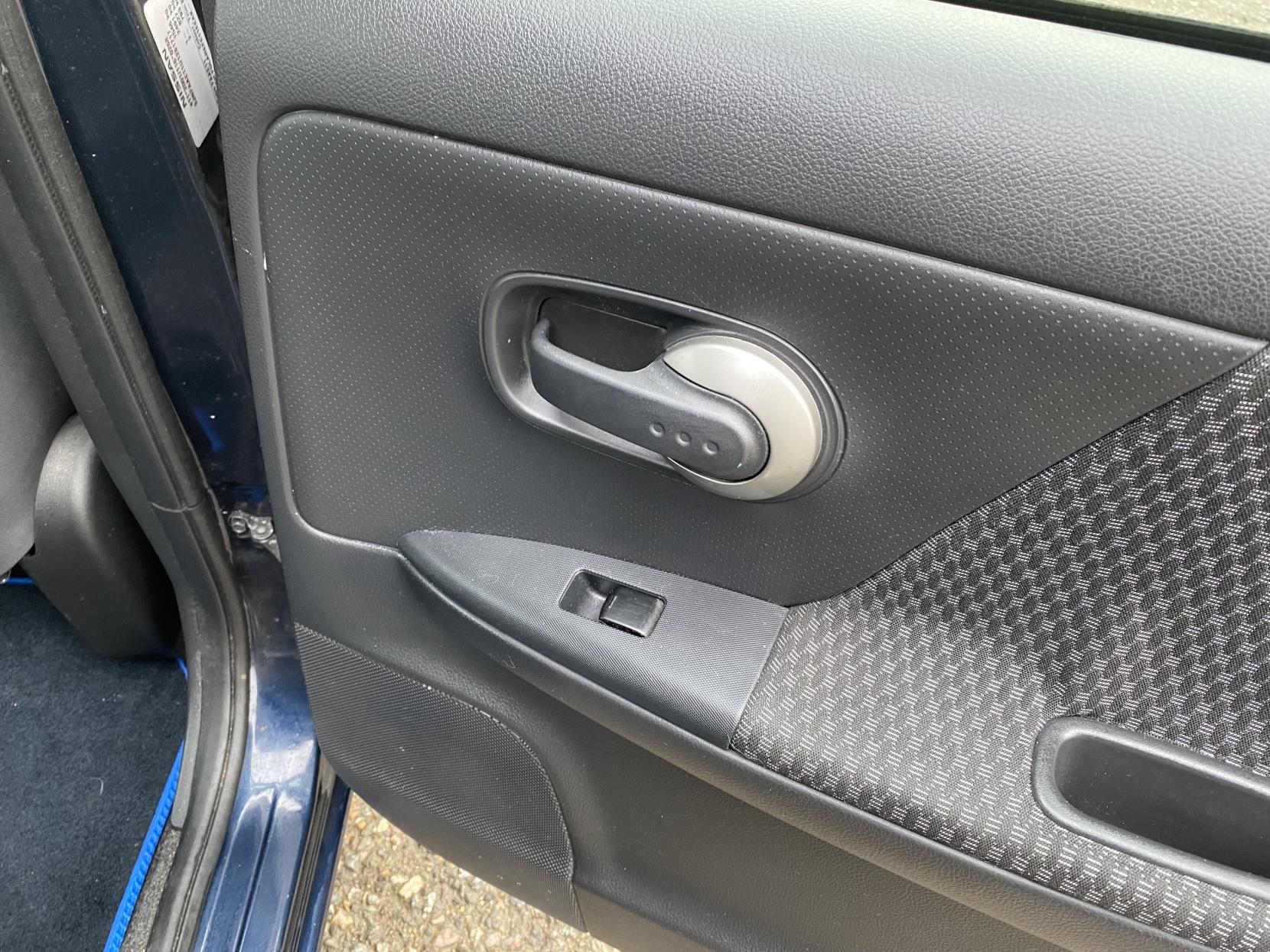 Nissan Note 1.4 16V Acenta Hatchback 5dr Petrol Manual Euro 4 (88 ps)