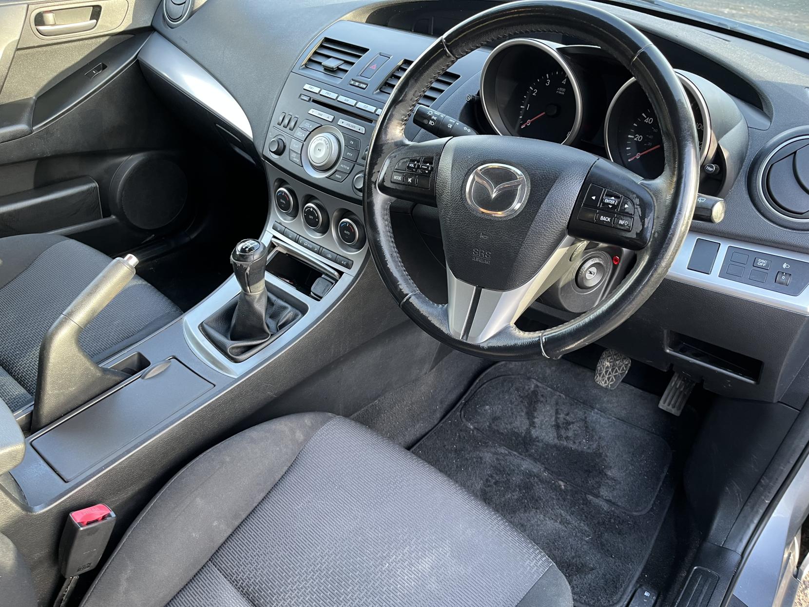 Mazda Mazda3 1.6 TS Hatchback 5dr Petrol Manual Euro 4 (105 ps)