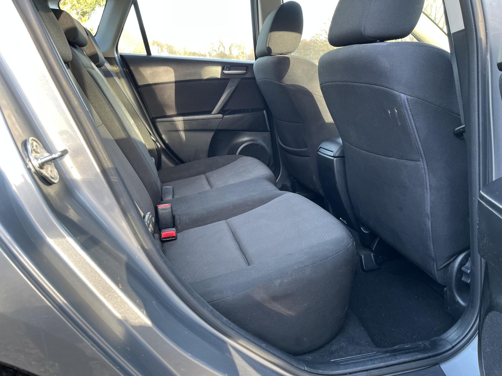 Mazda Mazda3 1.6 TS Hatchback 5dr Petrol Manual Euro 4 (105 ps)