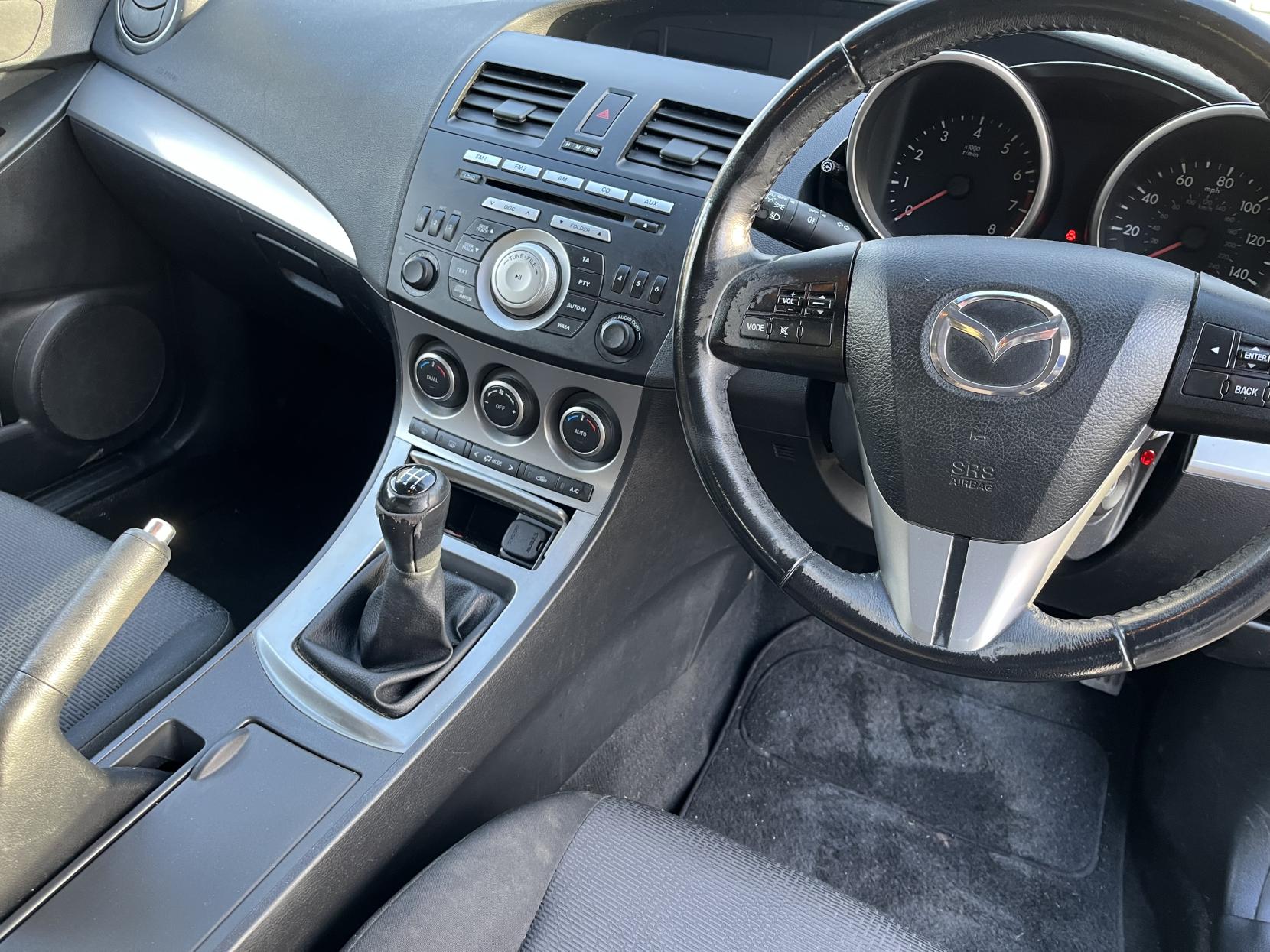 Mazda Mazda3 1.6 TS Hatchback 5dr Petrol Manual Euro 4 (105 ps)