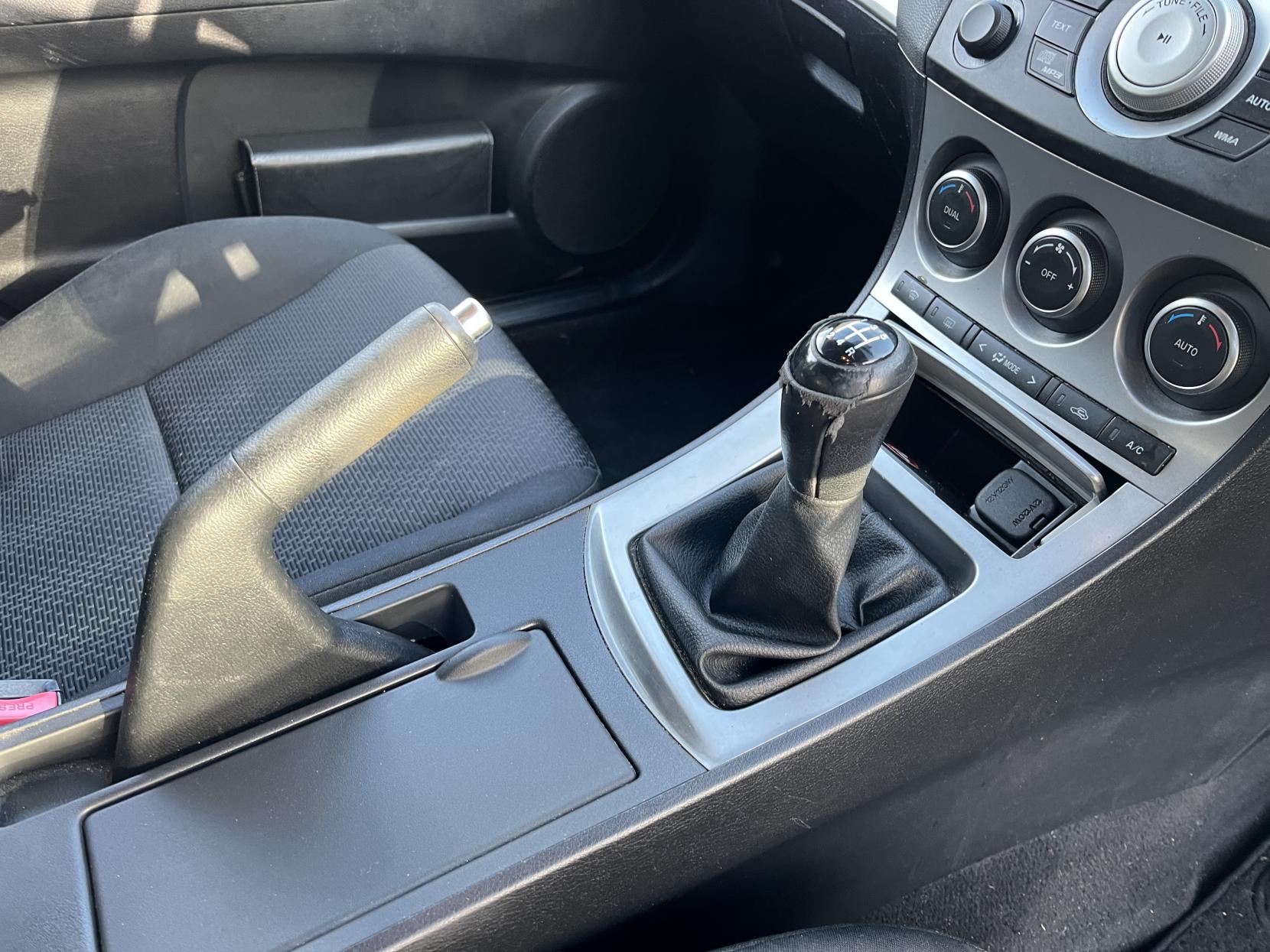 Mazda Mazda3 1.6 TS Hatchback 5dr Petrol Manual Euro 4 (105 ps)