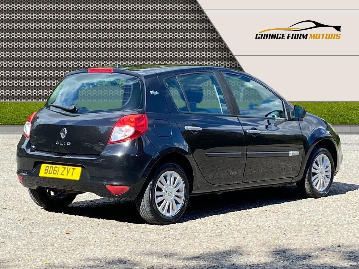 Renault Clio 1.2 I-Music Hatchback 5dr Petrol Manual Euro 5 (75 ps)