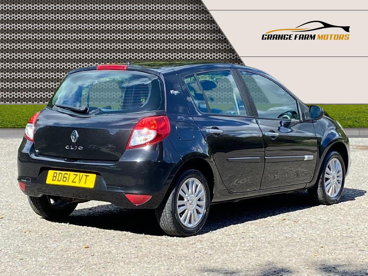 Renault Clio 1.2 I-Music Hatchback 5dr Petrol Manual Euro 5 (75 ps)